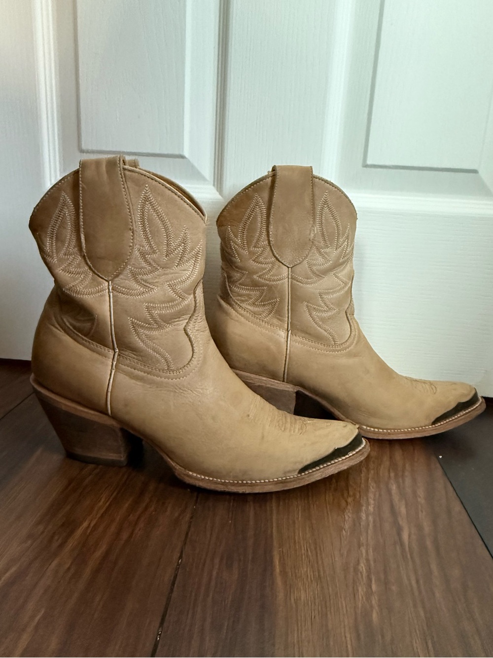 Idyllwind Booties - Picture 4 of 7